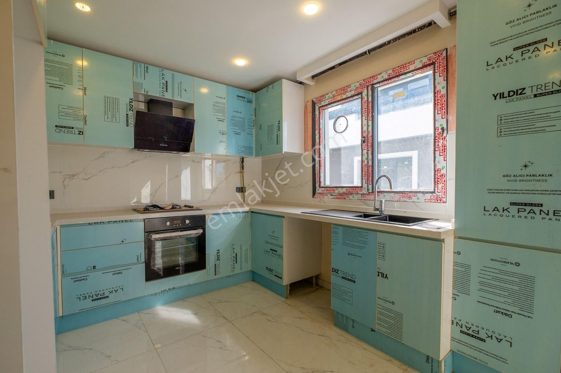 Dağıstan Gayrimenkulden Güvenlikli Sitede 3+2 210m2 Üst Dubleks - Görsel 8