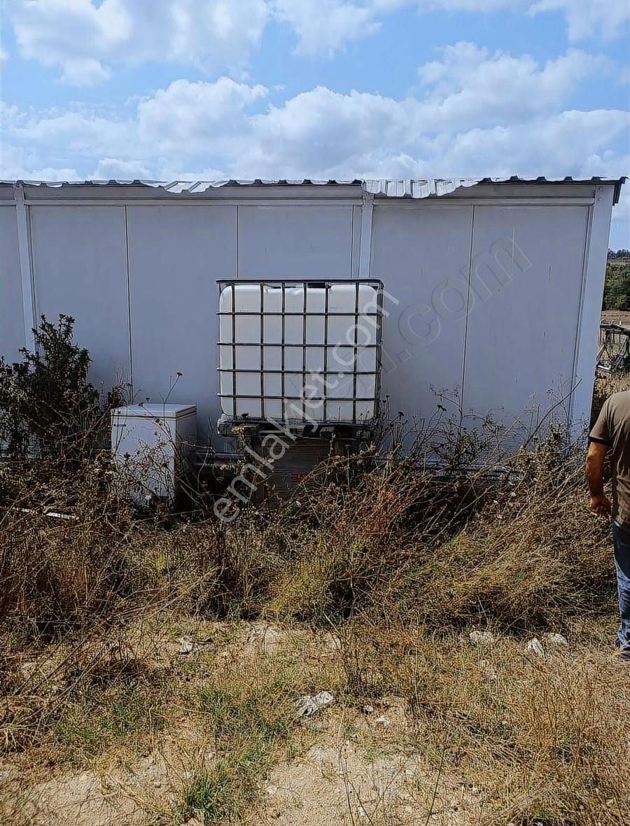 Zeki Emlak'tan Çatalca Binkılıç'ta Hazır Evli Satılık Arsa