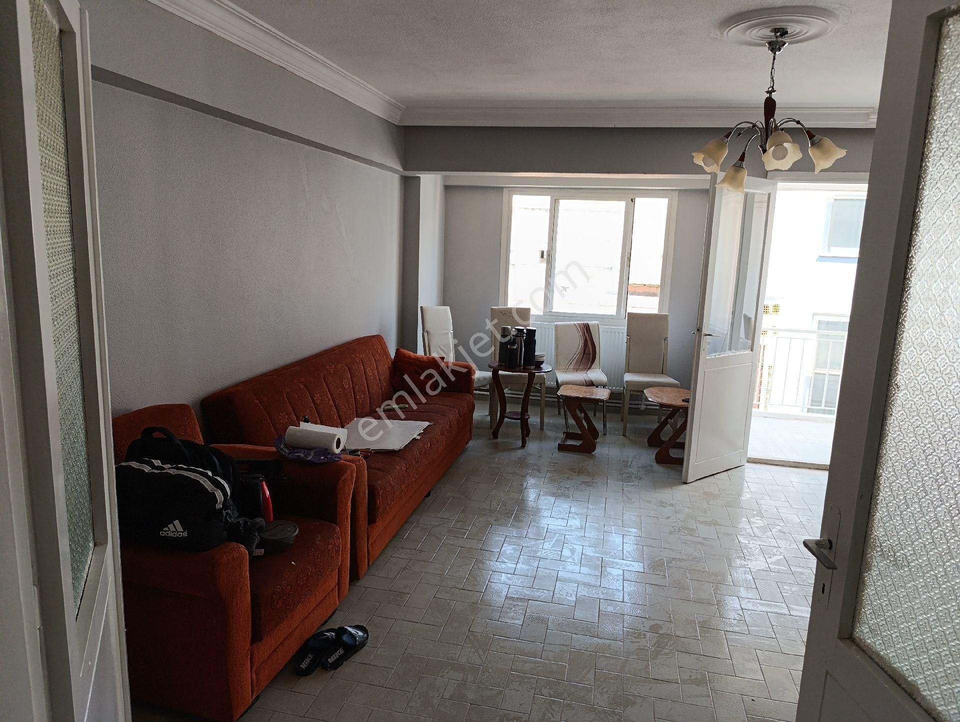 Söke Konak Mahallesi Acil Satılık 3+1 Daire - Görsel 4