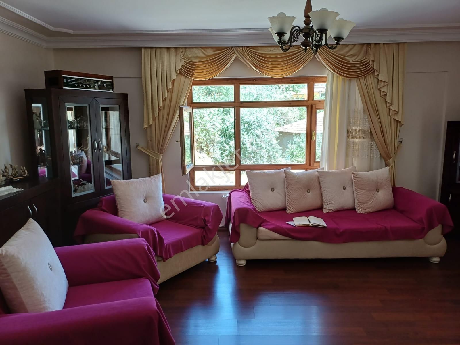 Çankaya Oran Mürsel Uluç Da Yapılı 135 M2 3+1 Yüksek Giriş Ters Dubleks Satılık Daire