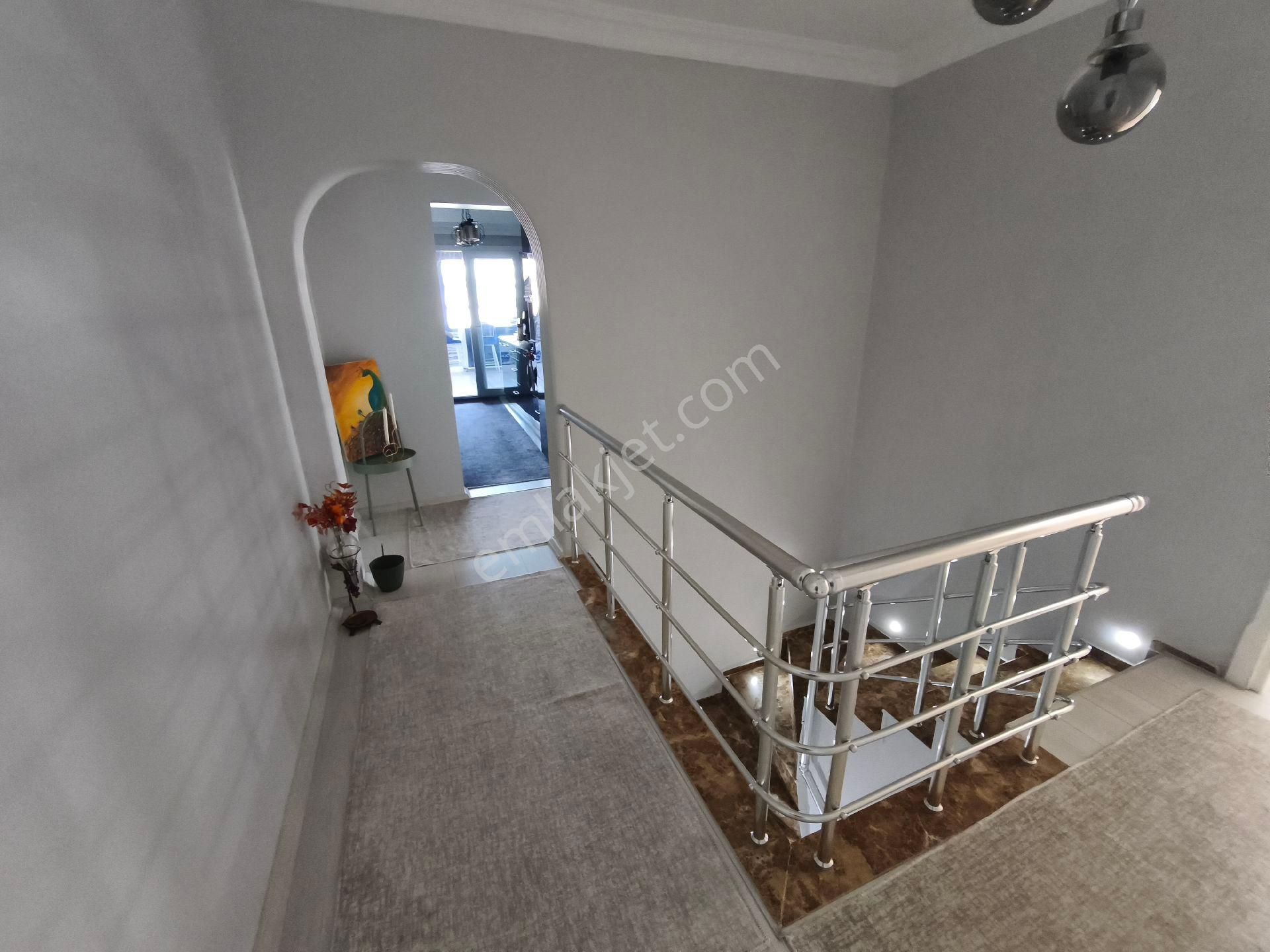 Yeni Mahallede Geniş, Giyinme Odalı,teraslı Şık Dubleks... - Görsel 5