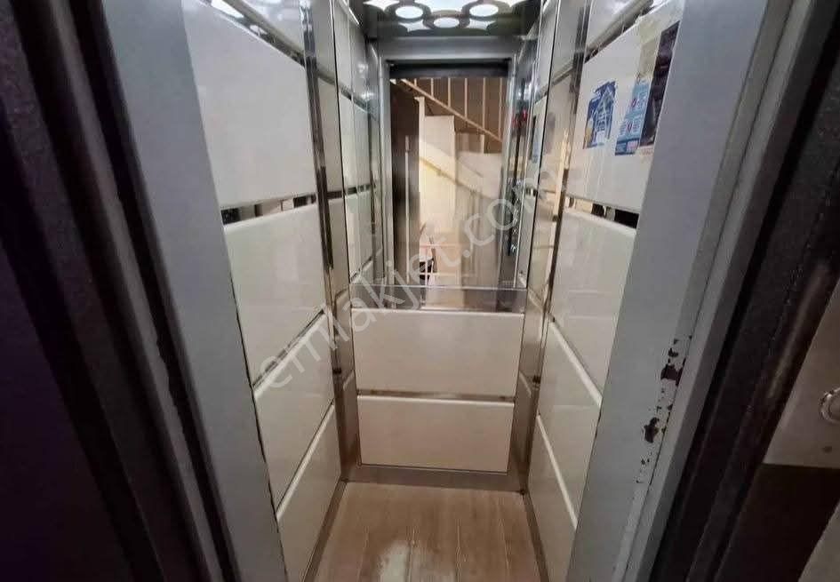 Samsun İlkadım Bahçelievler Mahallesi'nde Asansörlü 3+1 Satılık Daire