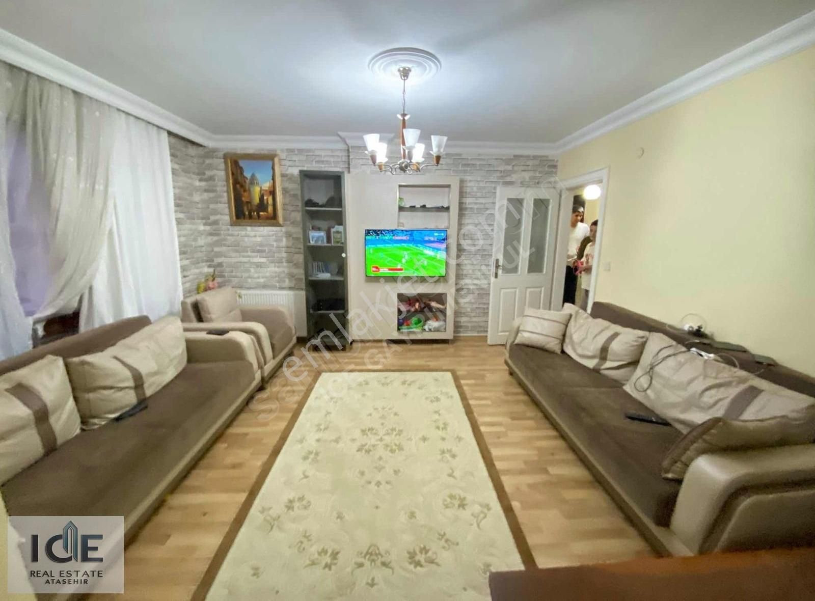 Fındıklı Mah. Evren Caddesi Üzeri Arakatta 2+1 Eşyalı Daire
