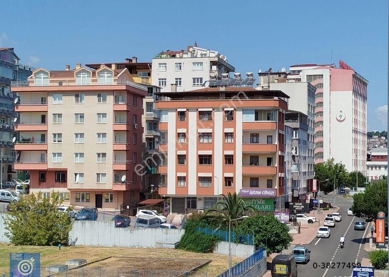 Sezgin Aslan'dan Fevzi Çakmak Mah.de Kiralık Asansörlü 3+1 Daire