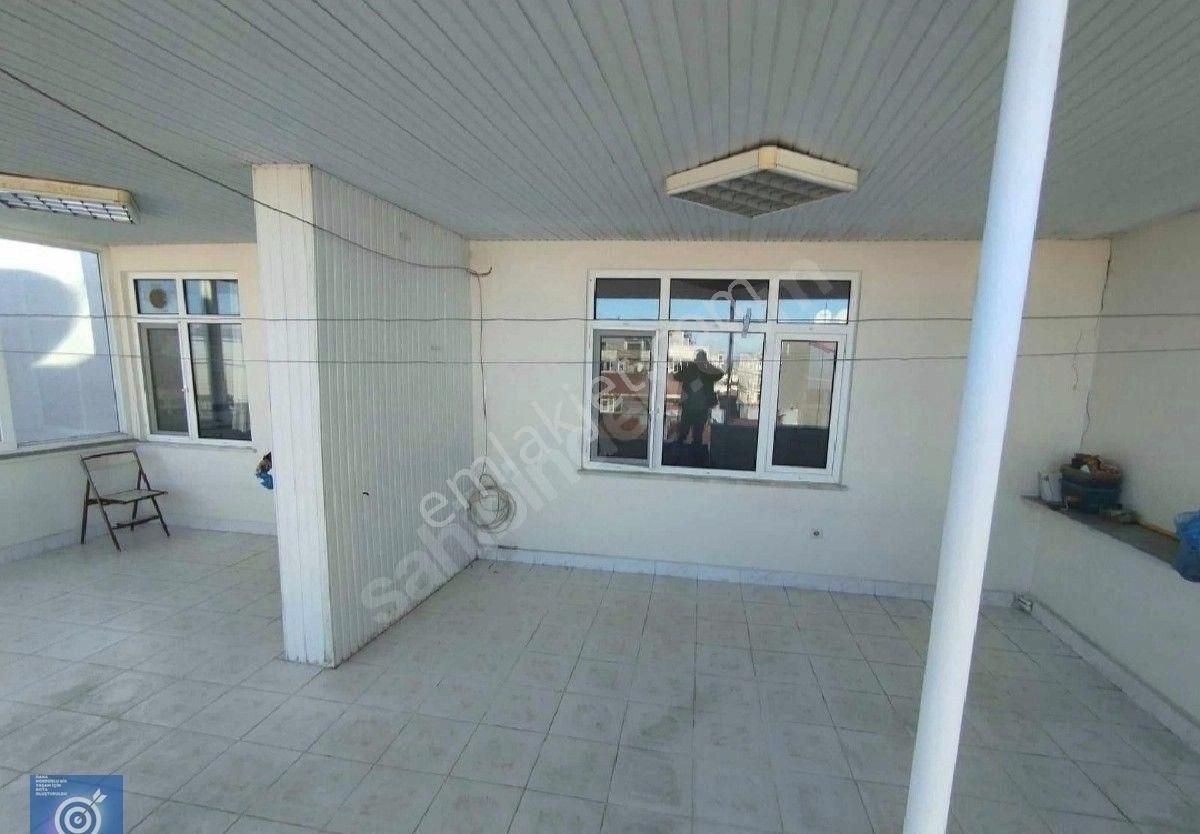 Sezgin Aslan'dan İlkadım Hürriyet Mah Satılık Daire.