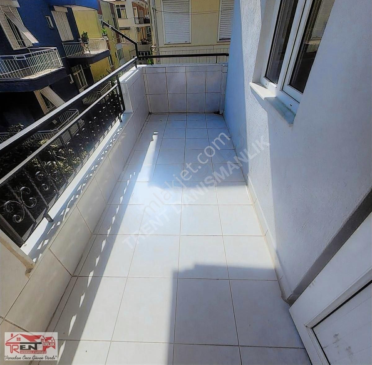 Yukarı Pazarcıda Kiralık 2+1