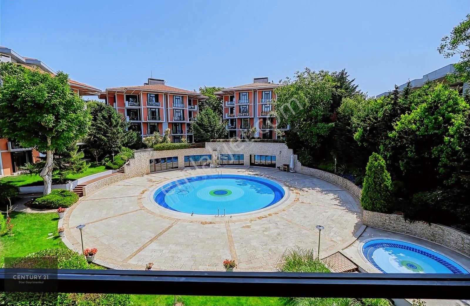 Century21 Star'dan Mesa Avrupa 2. Kısım Da Satılık 4+1