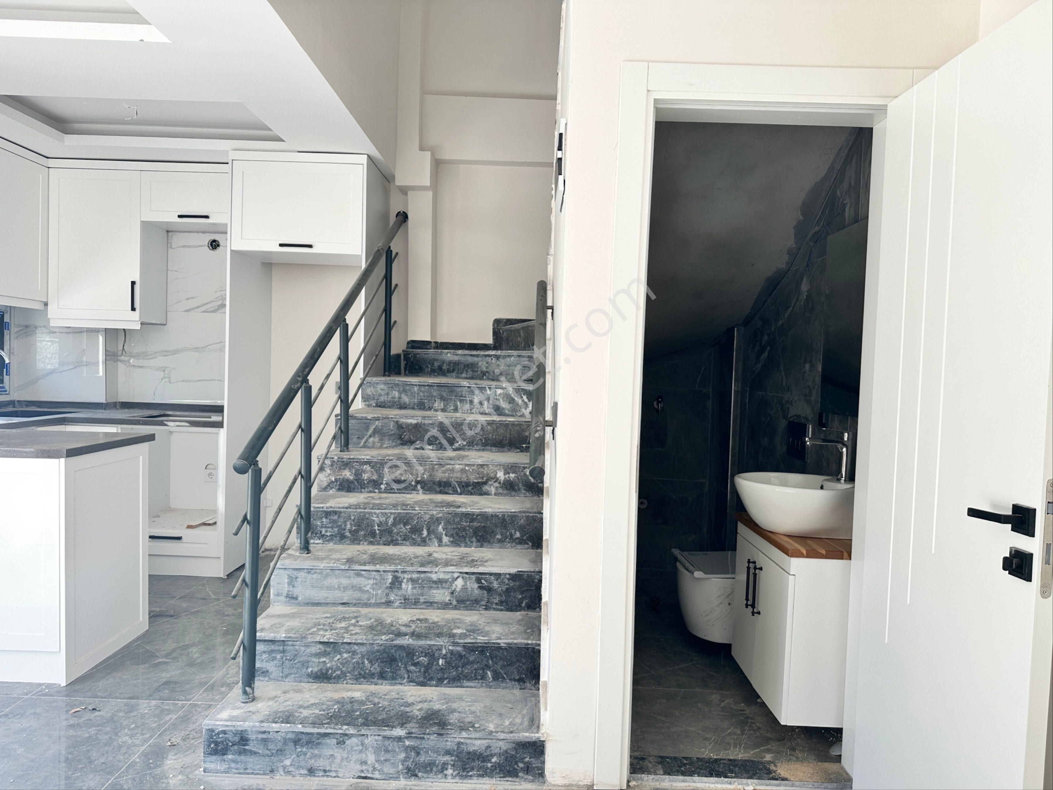 Seferihisar Ürkmez’de Satılık Bahçeli Villa Fırsatı Hemen Arayın - Görsel 8