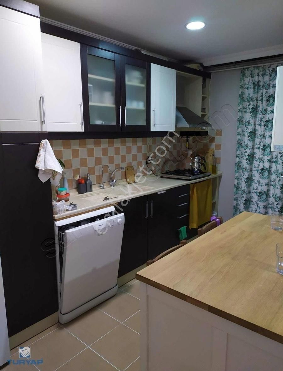 Büyükçekmece Dizdariye Mah Arakat 2+1 Satılık - Görsel 4