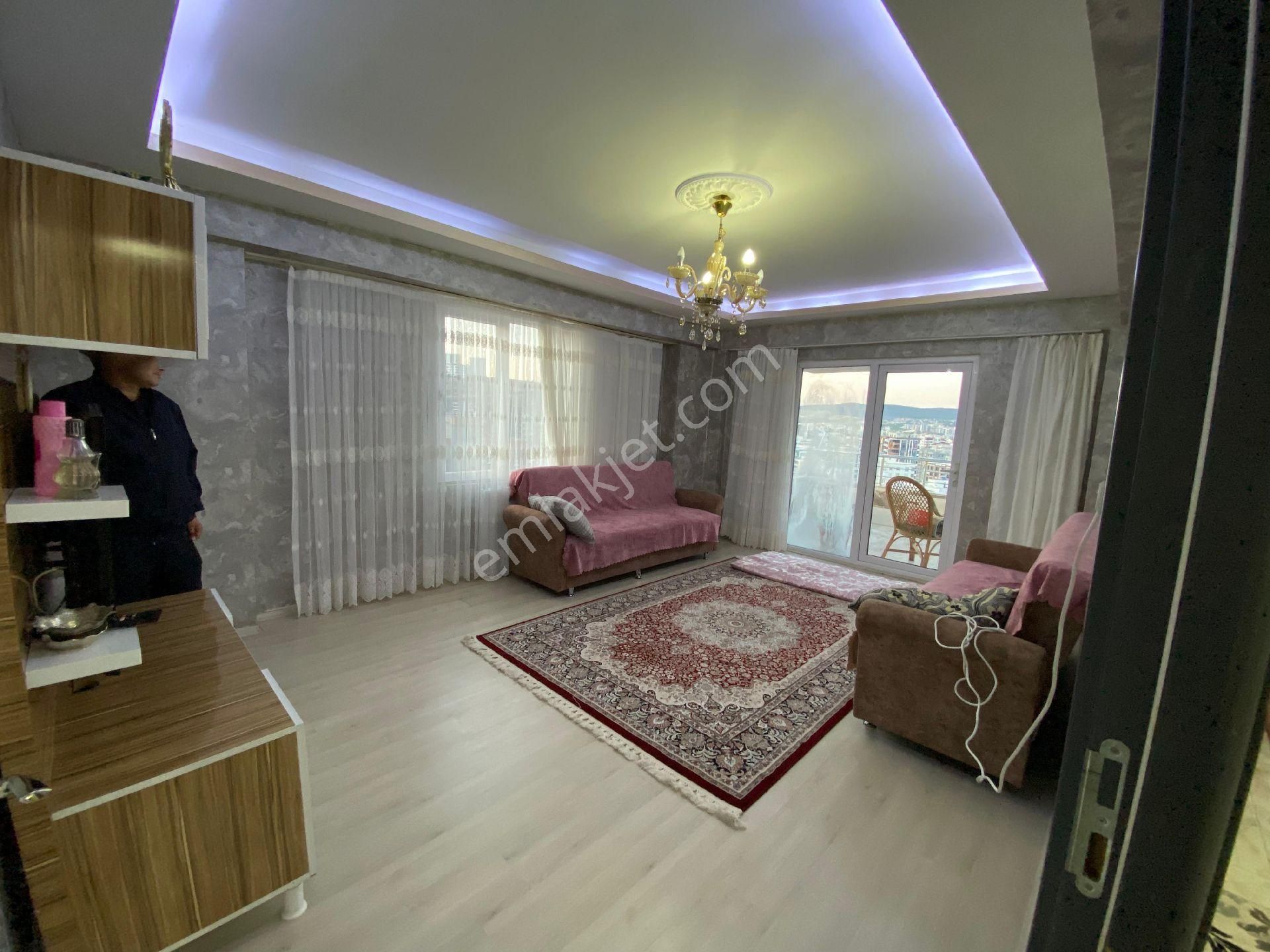 Acill Satılık 3+1 Geniş Daire