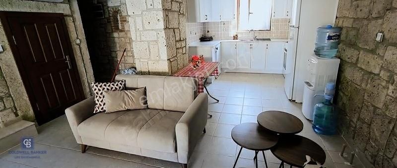 Alaçatı Çeşme'de 3+1 Kiralık Havuzlu Eşyalı Villa - Görsel 21