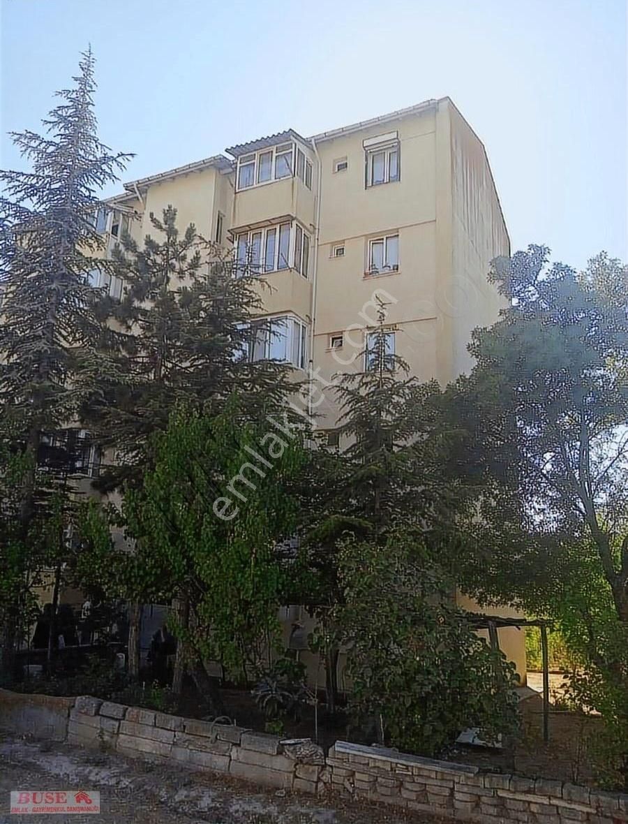 Çankaya Mahallesi İmar İskan Bloklarında Kiralık 2+1 Daire