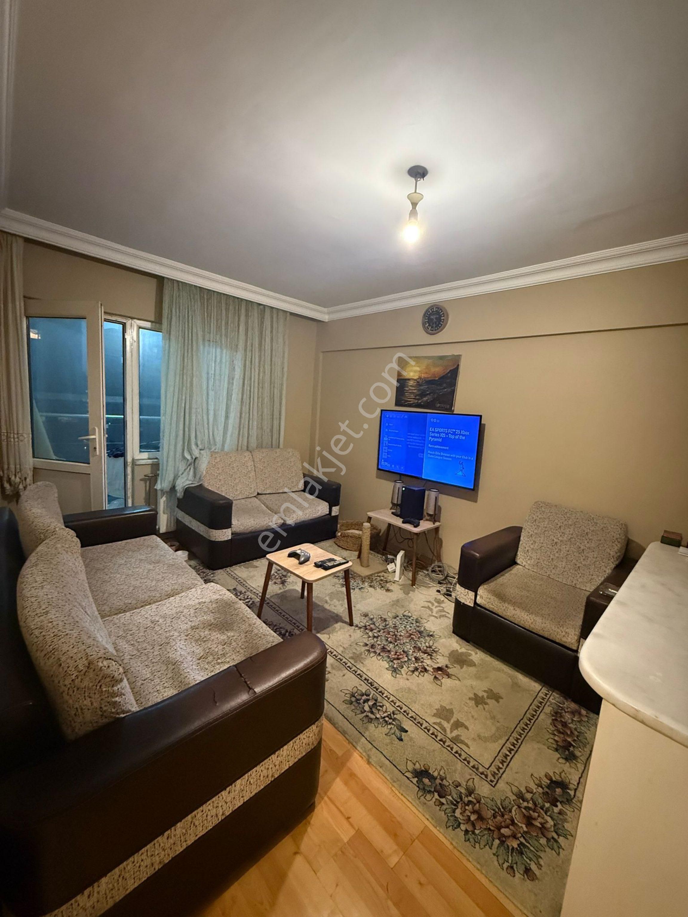 2+1 Beylikdüzü Eşyalı Site İçi