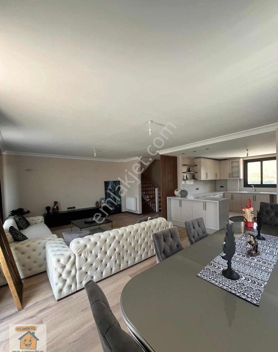 Seferihisar Düzce Mah.de Son Kalan 4 Adet Trıblex Havuzlu Villa - Görsel 16