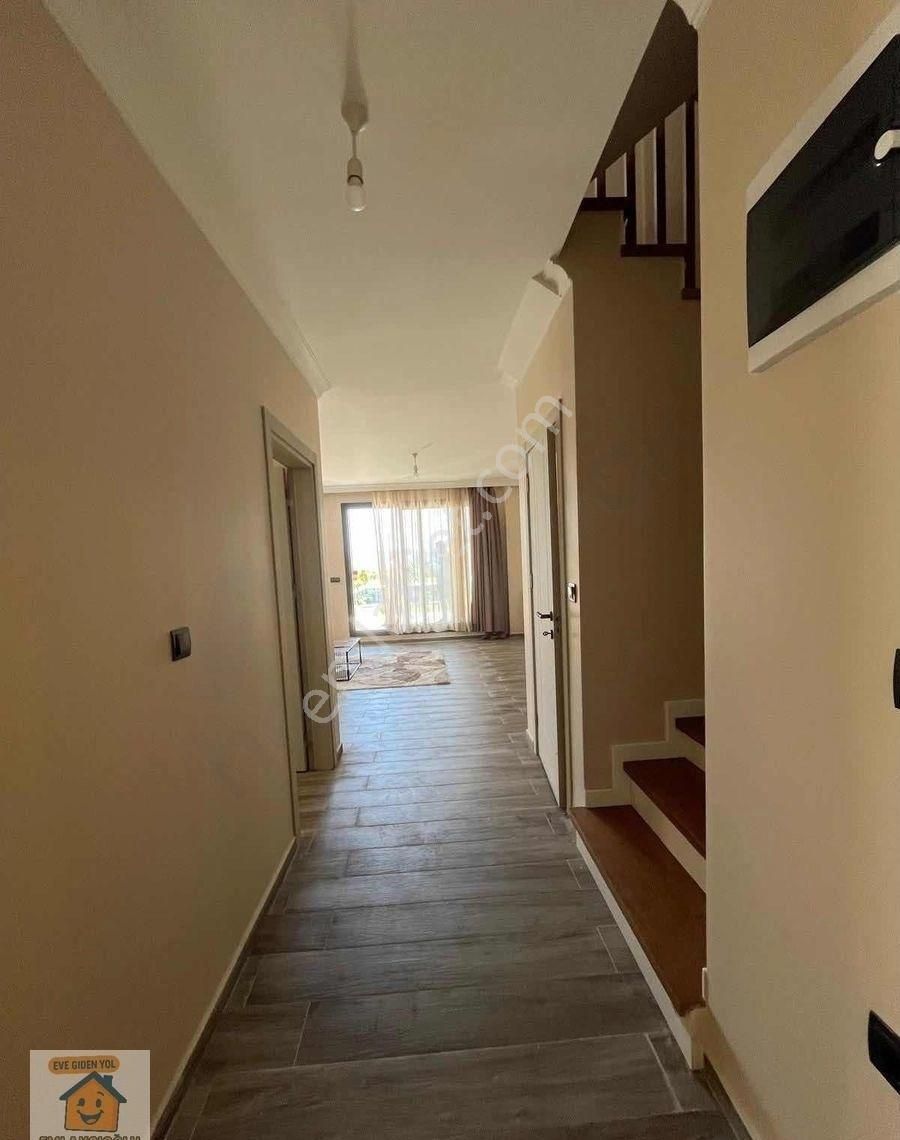 Seferihisar Düzce Mah.de Son Kalan 4 Adet Trıblex Havuzlu Villa - Görsel 31