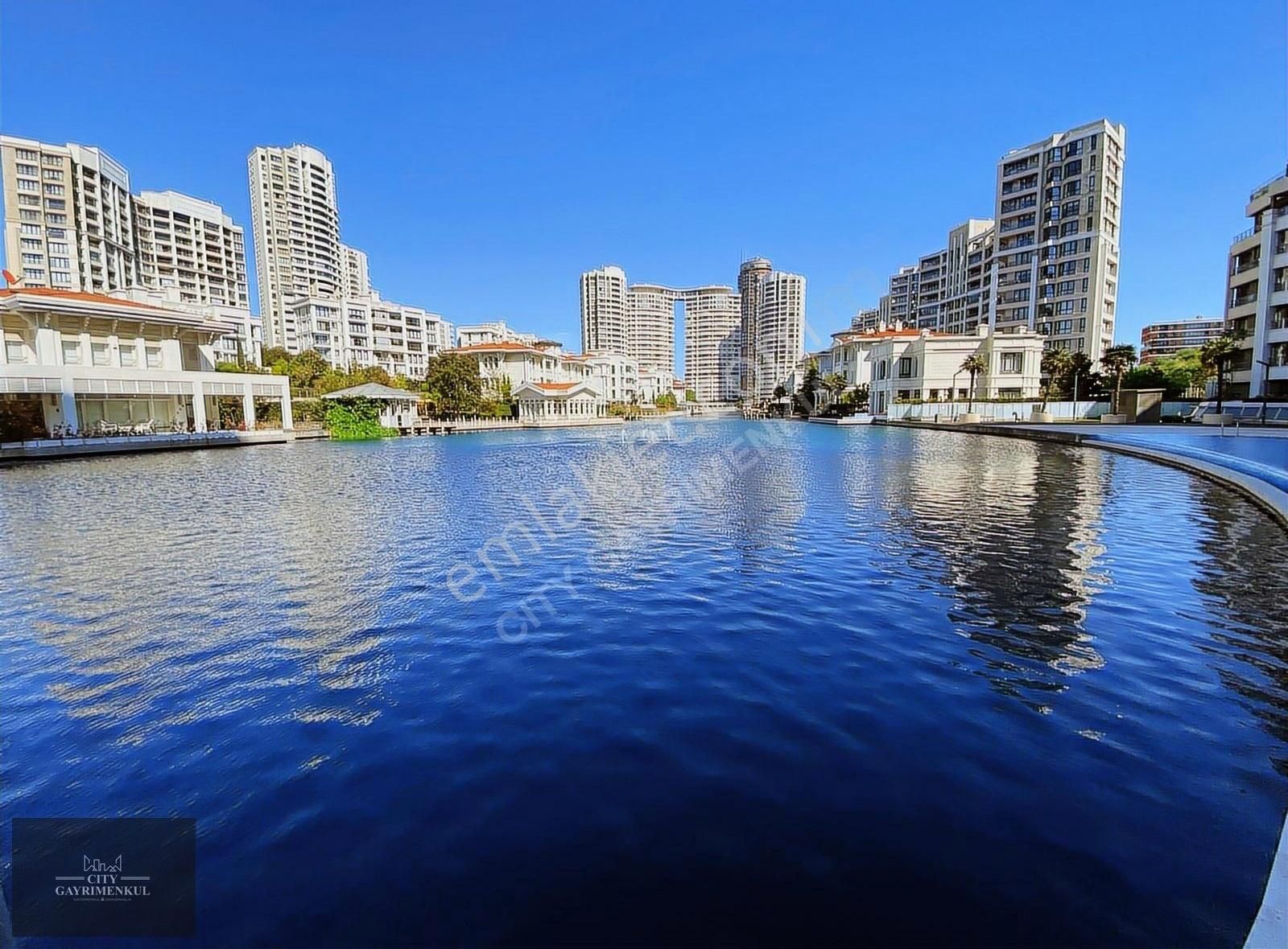 Atakent İstanbul Sarayları Full Peyzaj 1+1 Kiralık Eşyalı Daire