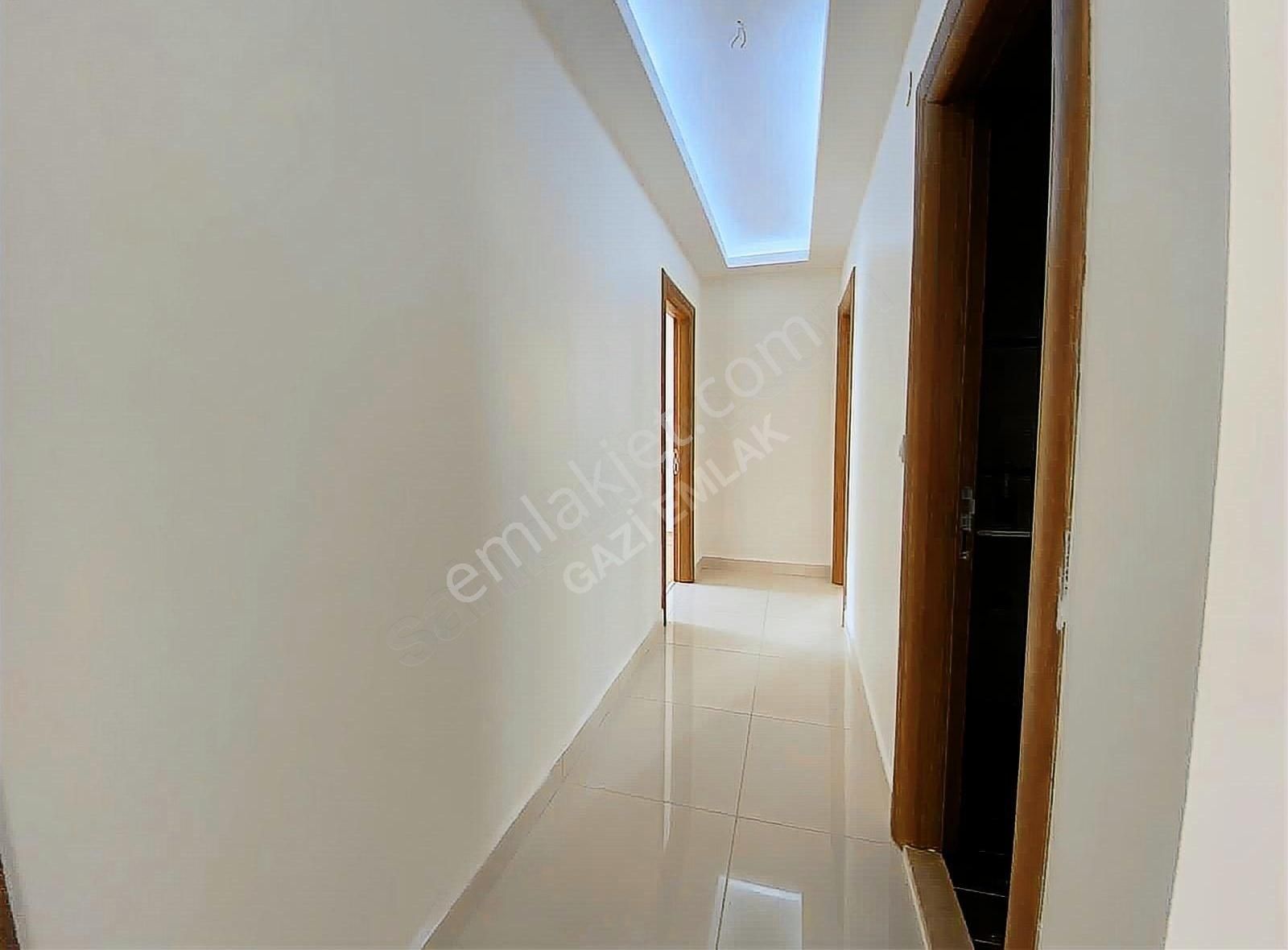 ""gazi Emlak""a.menmah 159 M Ara 3+1 Klima Spor Site Garaj Park - Görsel 8