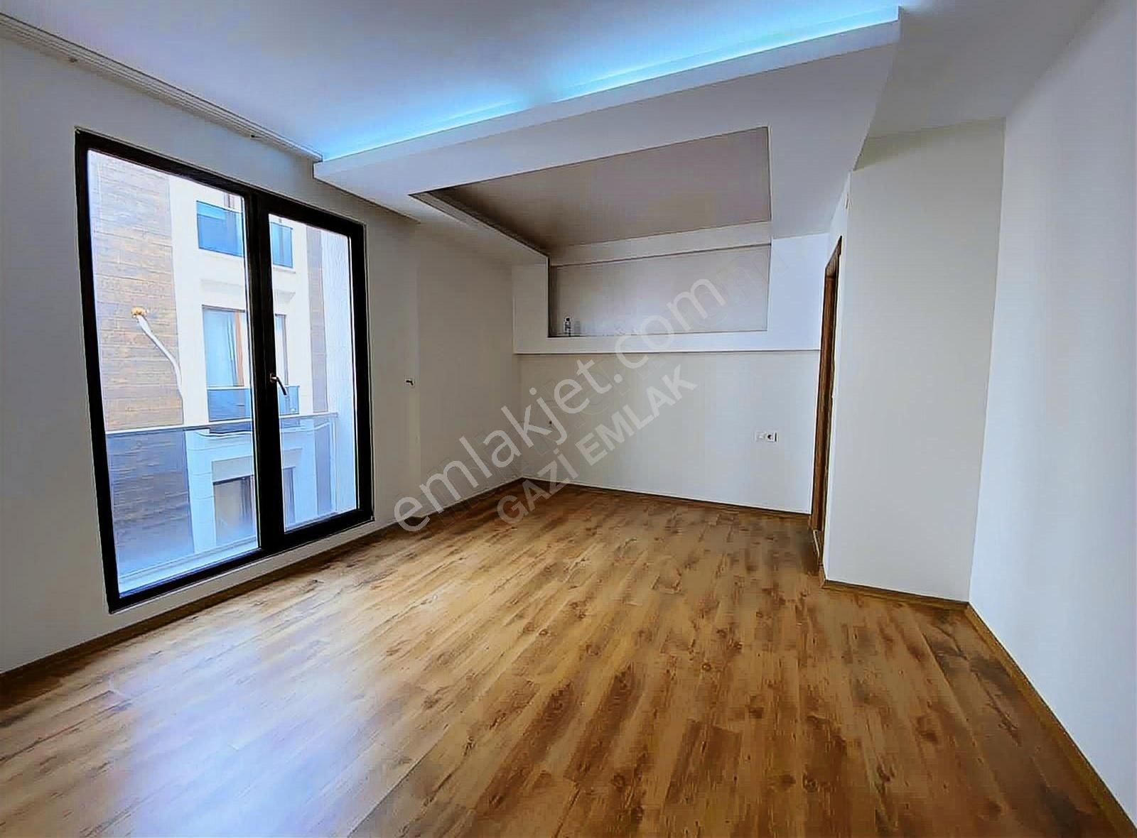 ""gazi Emlak""a.menmah 159 M Ara 3+1 Klima Spor Site Garaj Park - Görsel 2