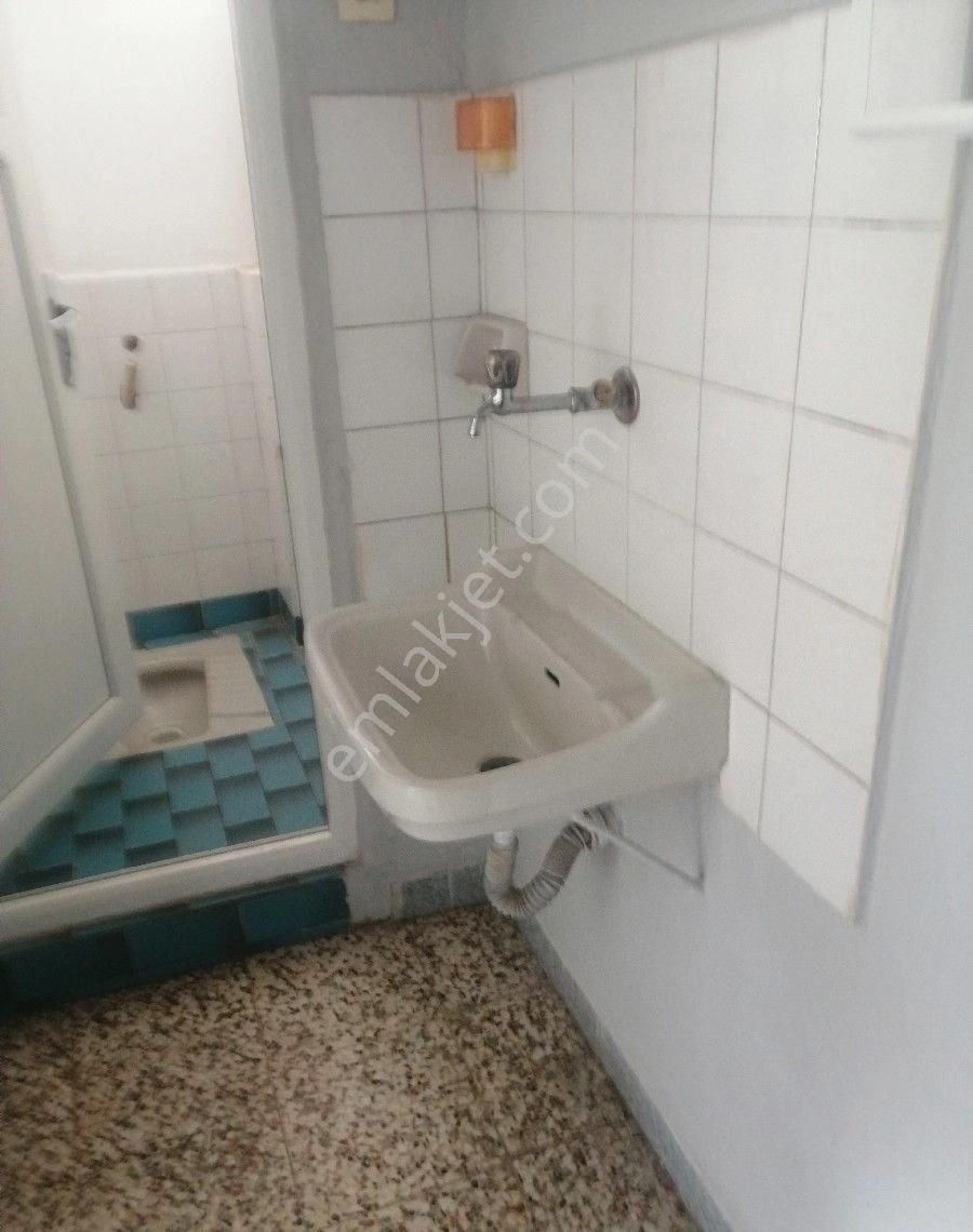 Esen-ce'den Derince Sırrıpaşa Mah. 267.m2 Arsa İçinde 3 Katlı Bina Satılıktır - Görsel 12