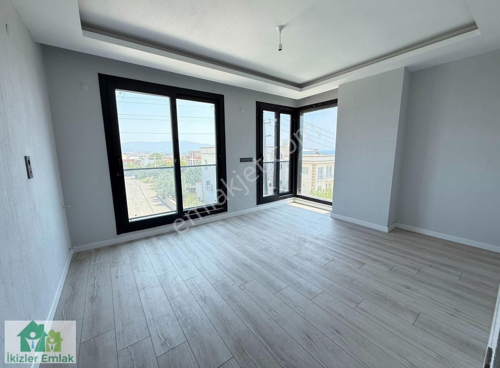 Seferihisar Doğanbey'de Satılık 2+1 Geniş Bahçeli Sıfır Villa - Görsel 8