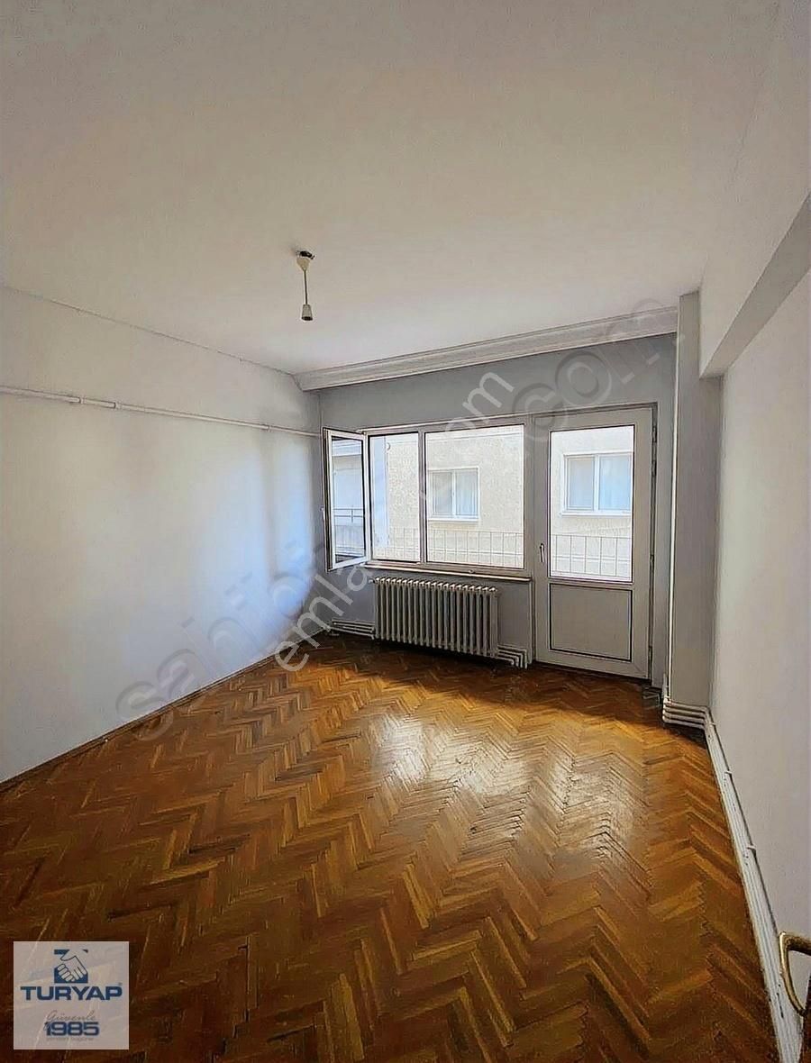 Turyap Yalova'dan Fatih Caddesinde Kiralık Daire