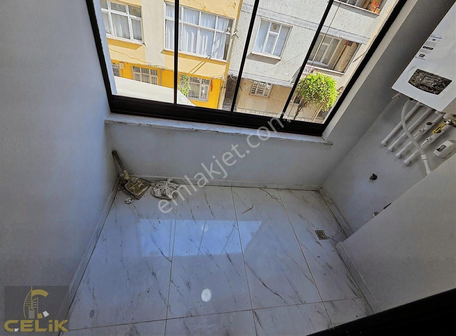 Cevatpaşada 3+1 128 M2 Ebv.banyolu 1.kat - Görsel 18