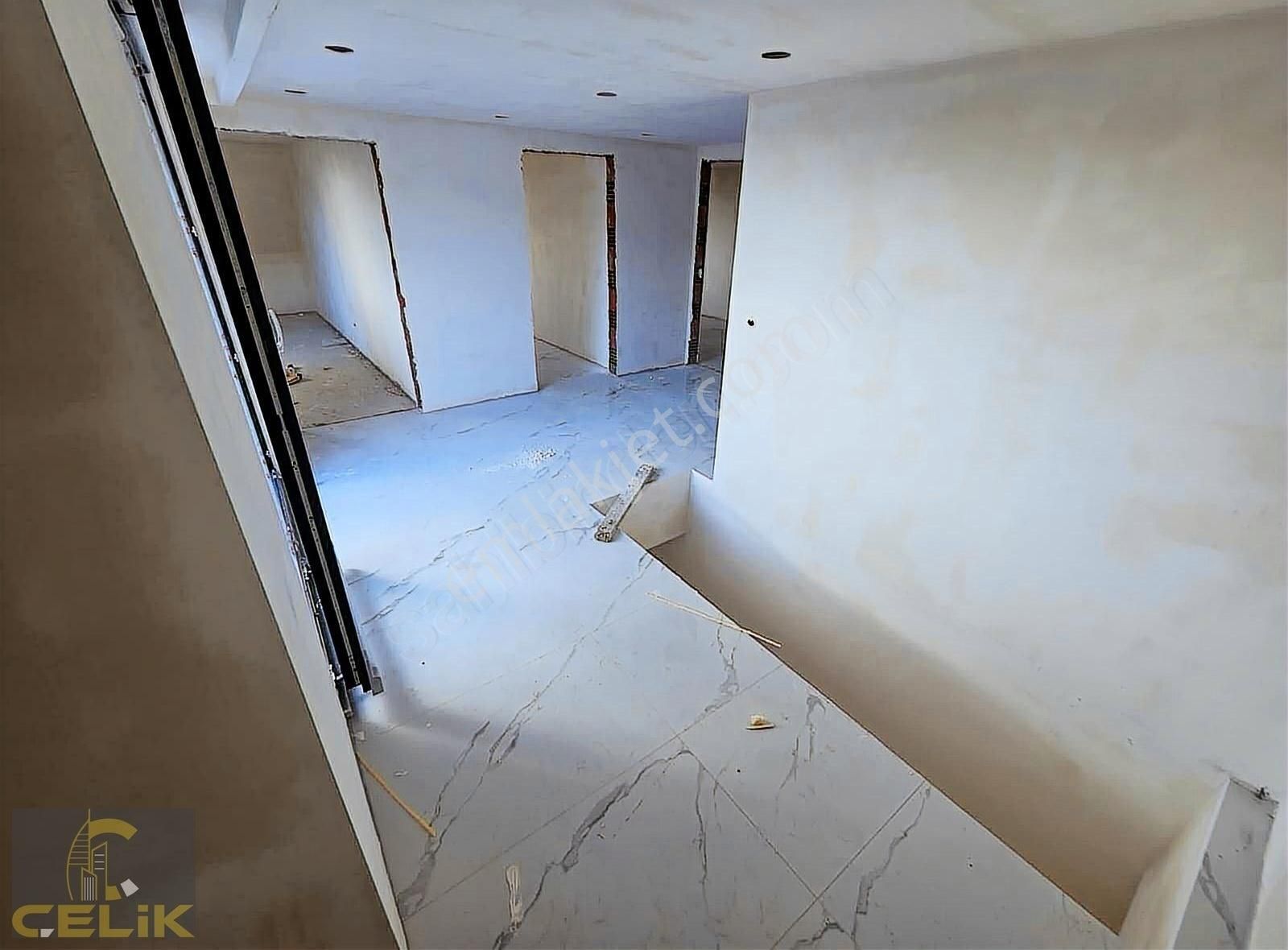 Cevatpaşada 4+2 220 M2 Yüksek Tavanlı Dubleks - Görsel 4