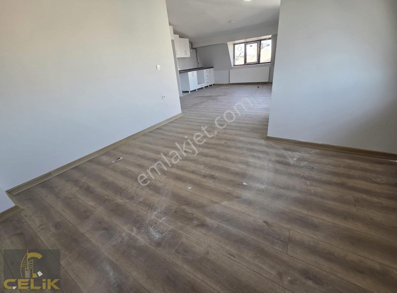 Geniş Aileler İçin 6+2 220 M2 Dubleks - Görsel 23