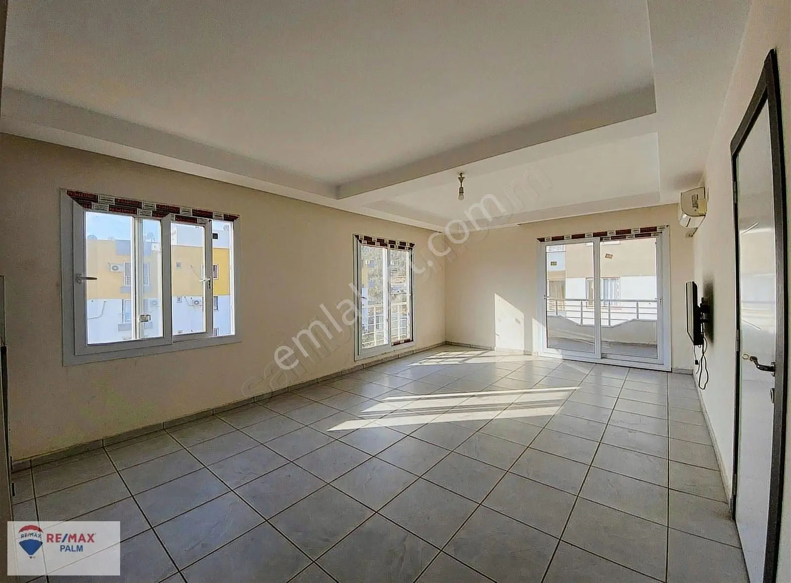 Remax Palm'den Büyükceli Mahalle'sinde Satılık 2+1 Daire - Görsel 2