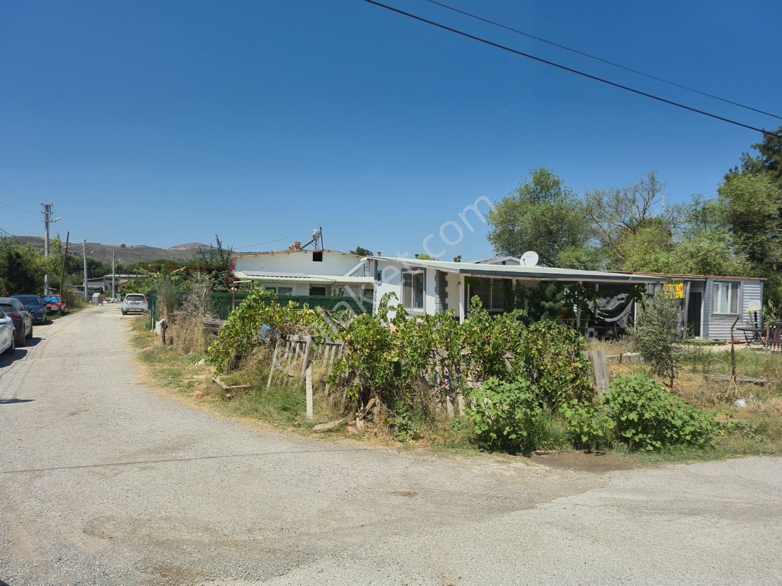 Urla İskele Hisse Tapulu Tarla Ve 1+1 Müstakil Ev - Görsel 3