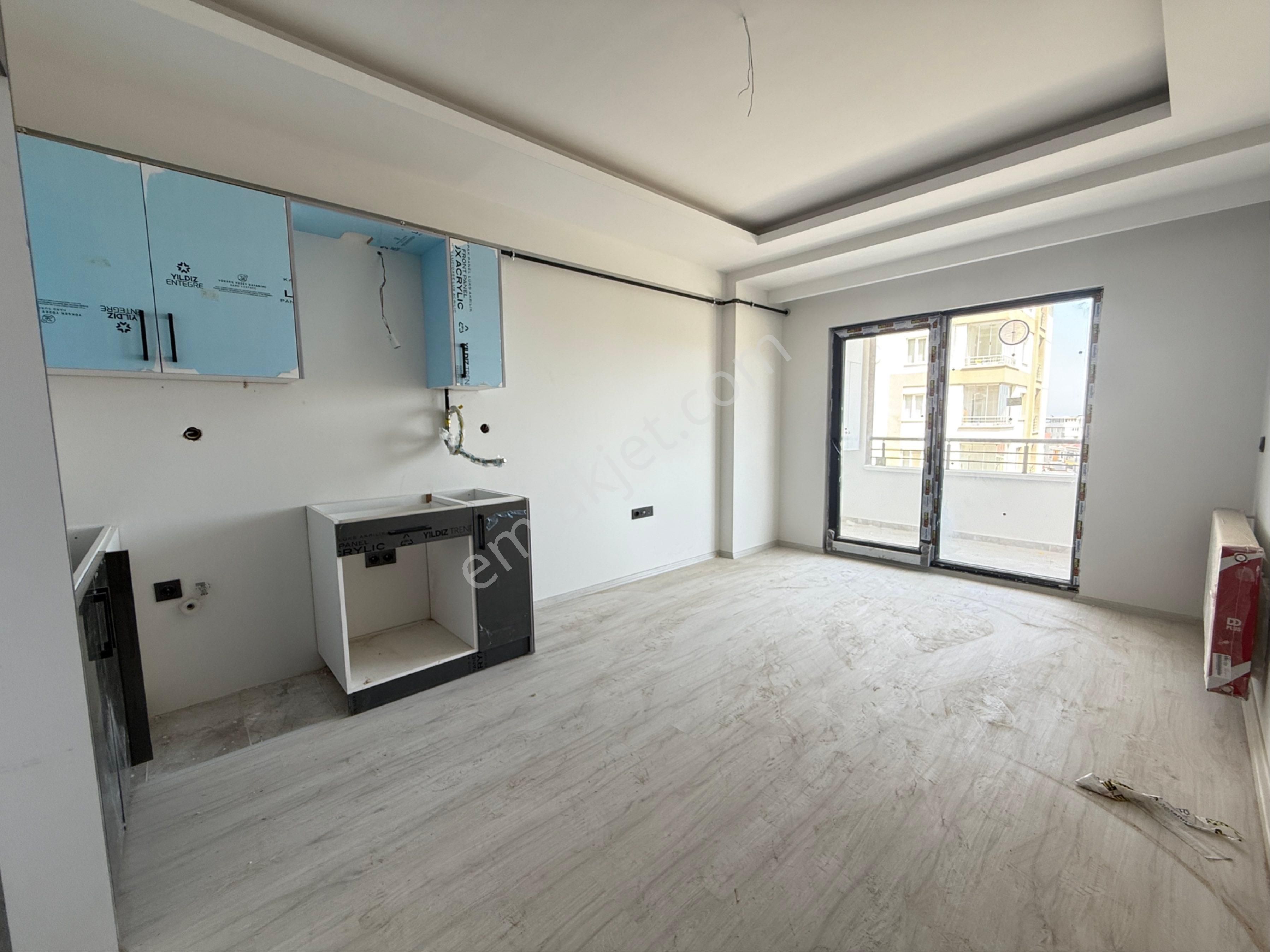 Samsun Atakum İstiklal Mahallesi Deniz Manzaralı 1+1 Satılık Daire