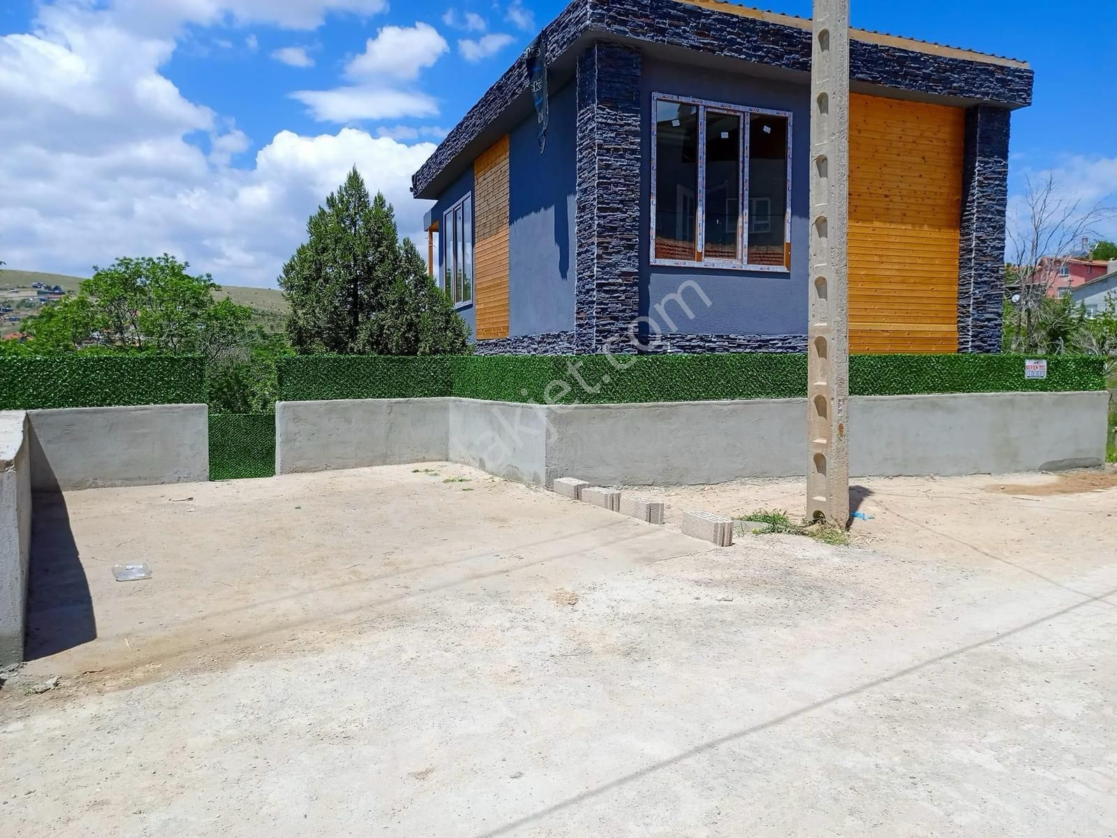 Meram/çayırbağı Mahallesinde 240m2 Arsalı Fırsat Satılık Tiny Hause/villa