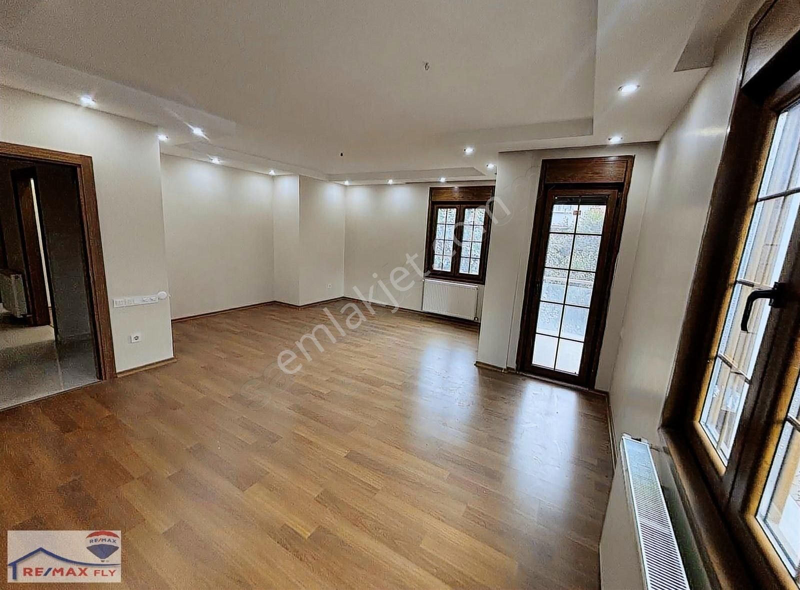 Hayat Bahçede Güzel! Tarabyada Huzurlu 2+1 Kapalı Otoparklı - Görsel 15