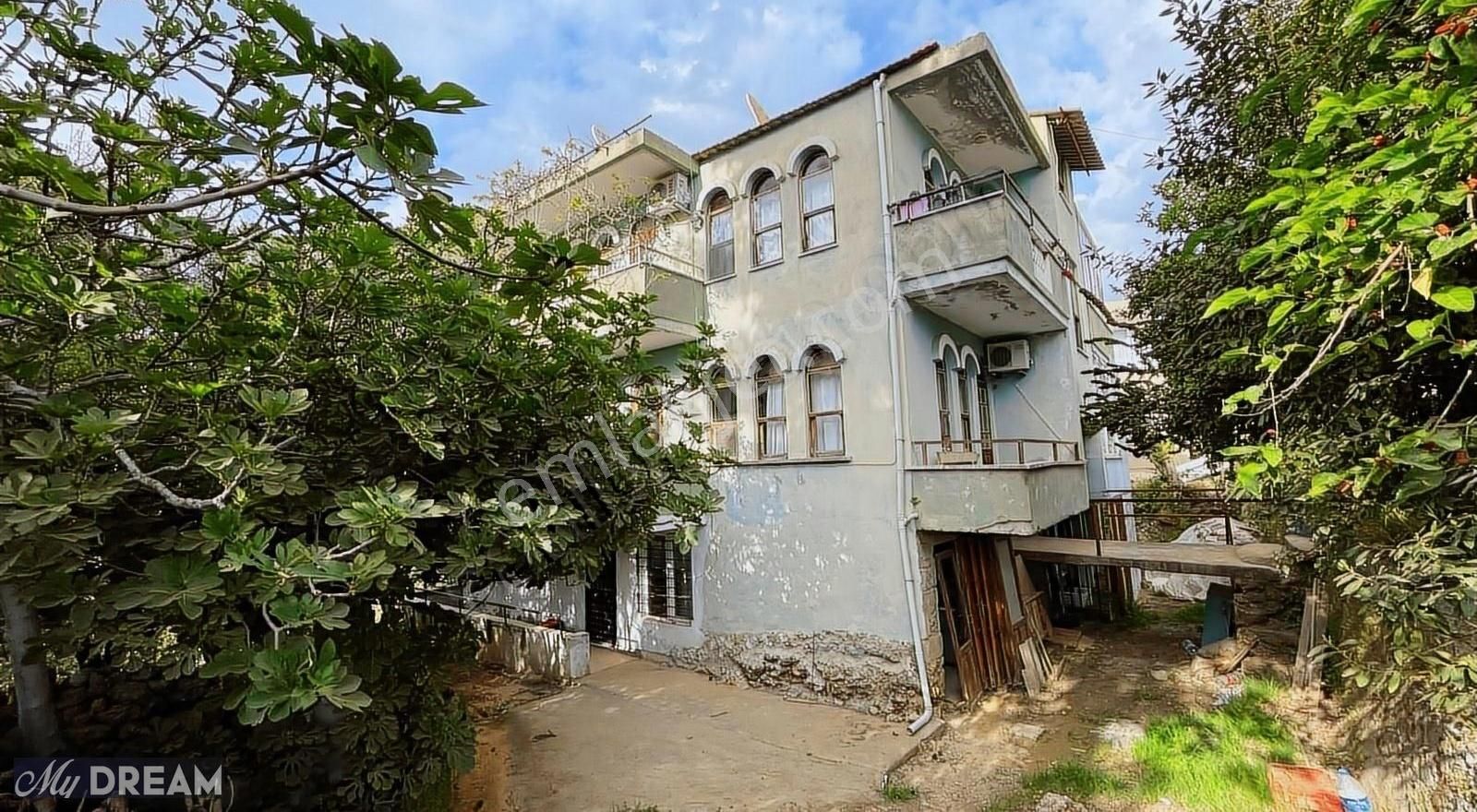 Alanya Kestelde Kiralık 2 +1 Bahçe Katı Daire