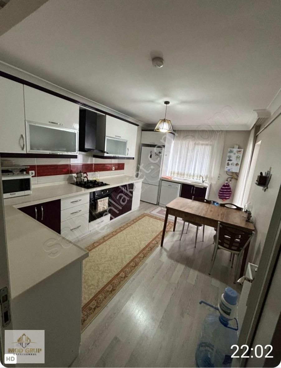 Yeşilova Da Full Yapılı Ebeveyn Banyolu, Kapalı Mutfaklı 3+1