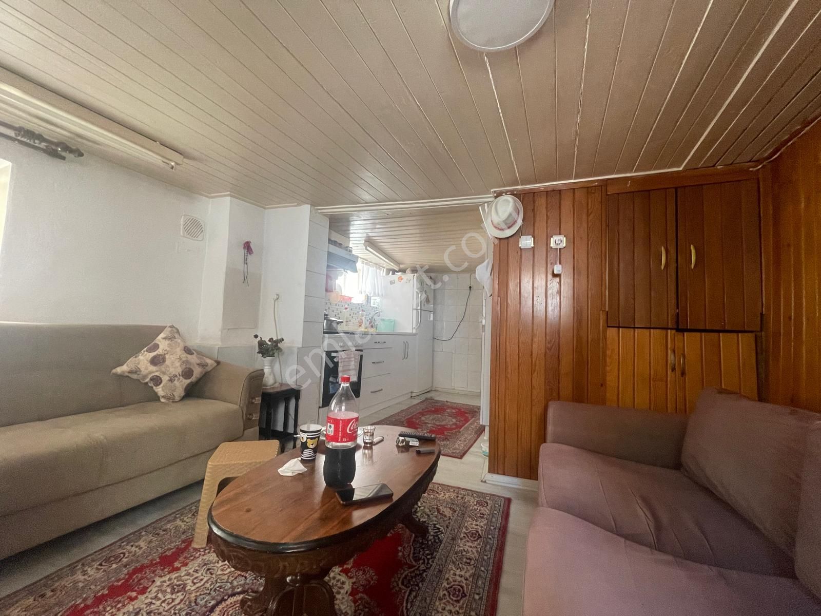 Ayvada'dan Ayvalık Merkez'de Teraslı 3 Katlı 3+1 Taş Rum Evi - Görsel 5