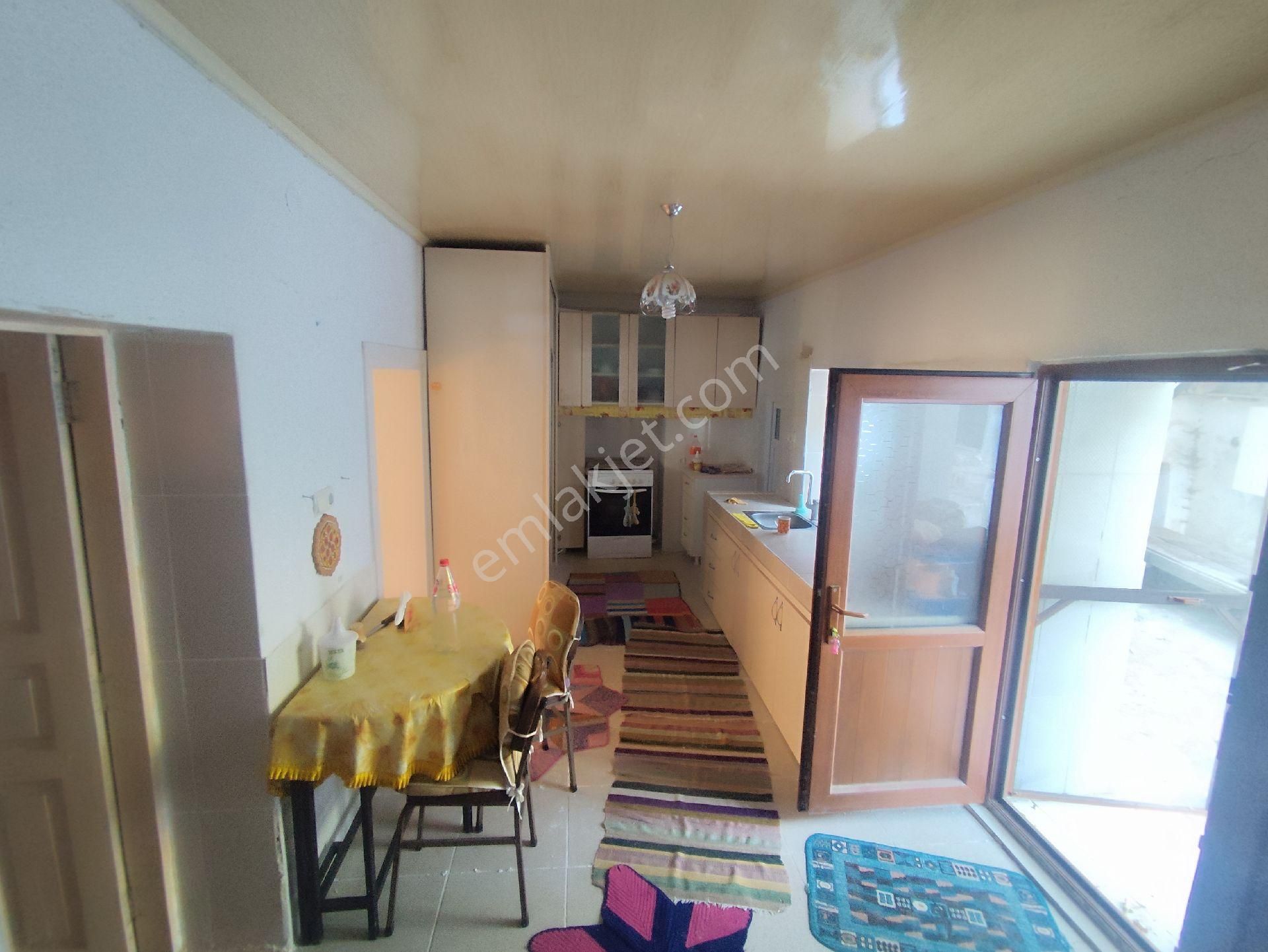 Havran Çamdibi Köyün De 260 M2 Arsa İçerisinde Doğa İle İç İçe Geniş Bahçeli Satılık Köy Evi..... - Görsel 25