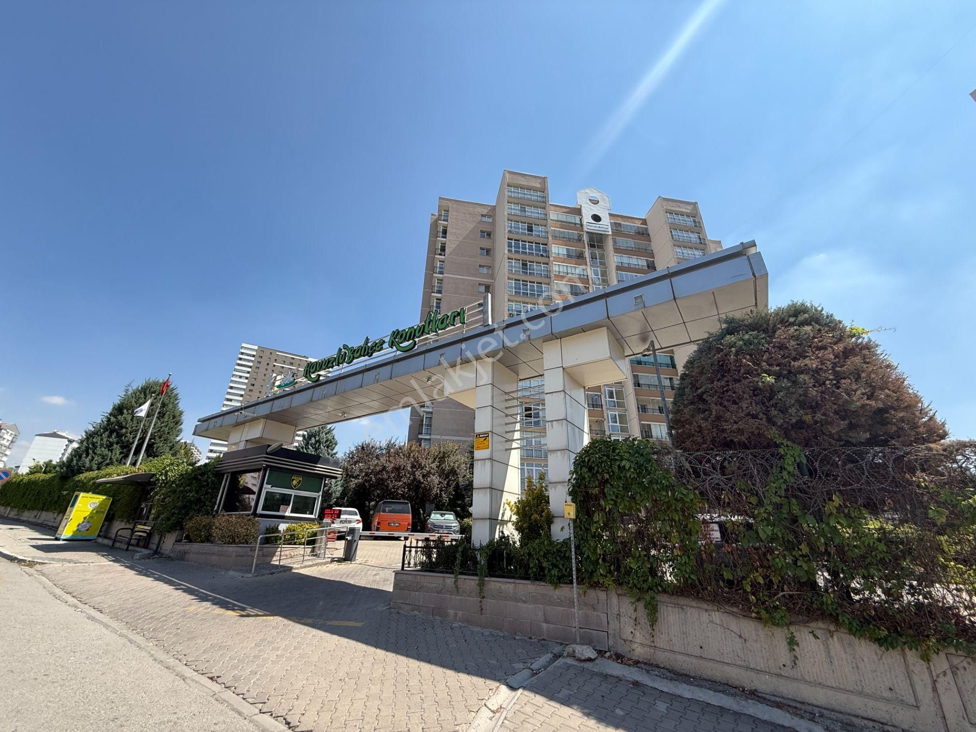 Göksu Mah. Havuzlu Bahçe Konutları'nda 4+1 Kiralık Daire