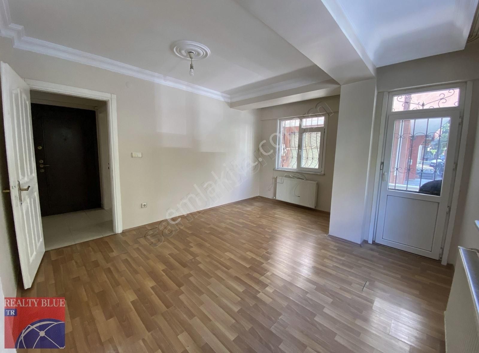 Metroya 400m 'boş' Kiracısız Alemdağ Cad Yanı Satılık 2+1 Daire