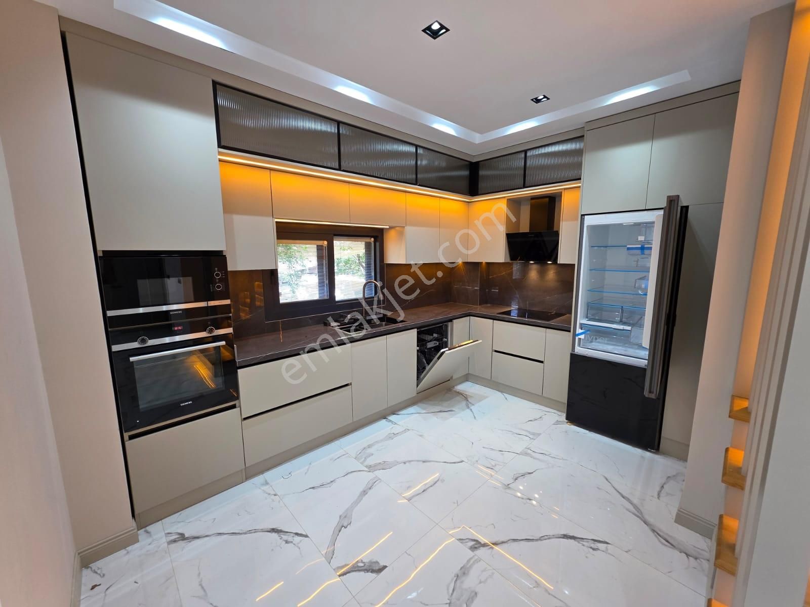 Irmaksudan Sahile Komşu Hayale Yakın ! Altınoluk Fener De 4+1 İkiz Villa - Görsel 3