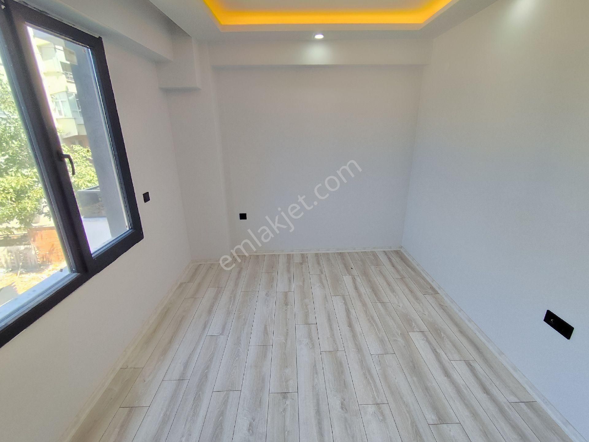 Akçay'da Denize 150 M ,kordona 70 M Metre Satılık 1+1 Modern Sıfır Daireler - Görsel 13