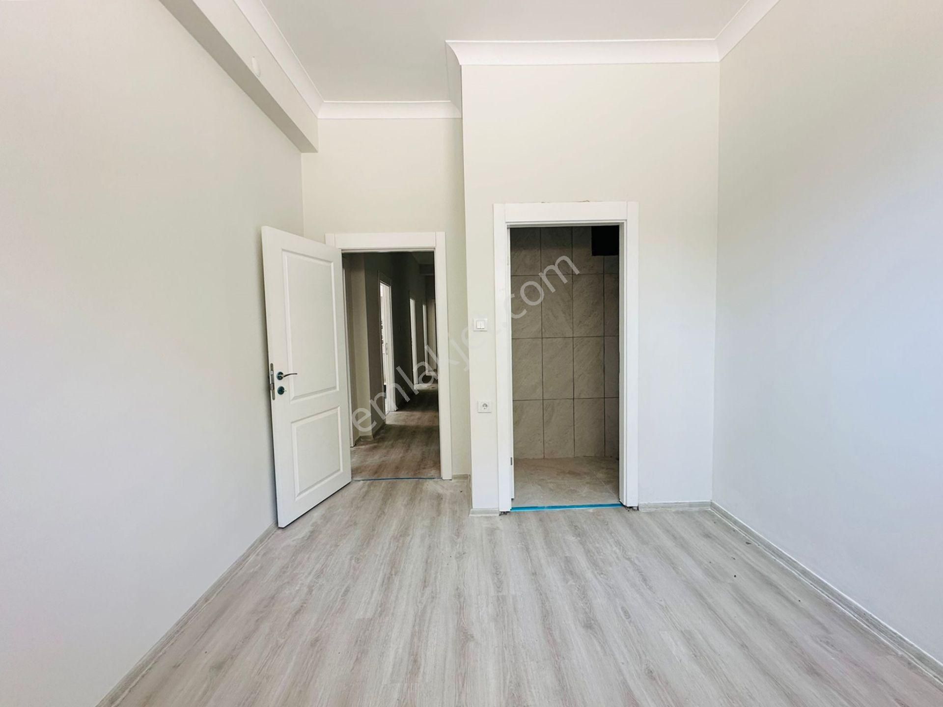 Battalgazi'de Asansörlü Sıfır Binada 3+1 Giriş Kat Satılık Daire !! - Görsel 11