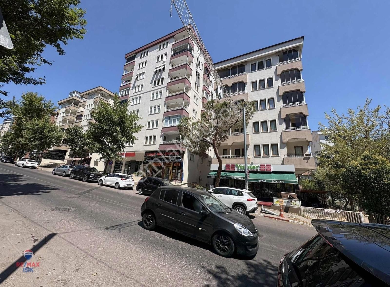 Kızılay Bulvarı Kızılay Hastanesi Yakınında Satılık 3+1 Daire - Görsel 5