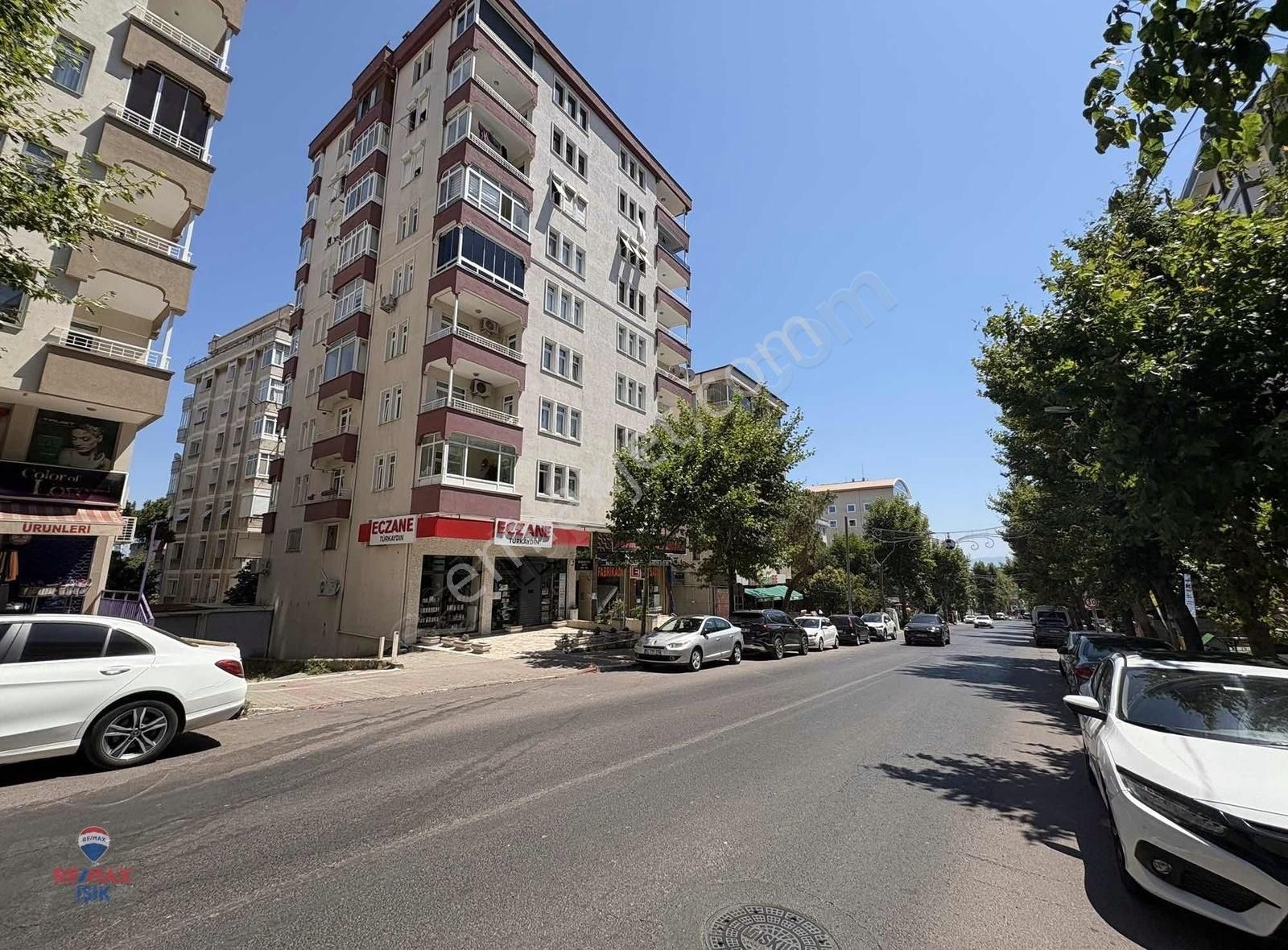 Kızılay Bulvarı Kızılay Hastanesi Yakınında Satılık 3+1 Daire - Görsel 8