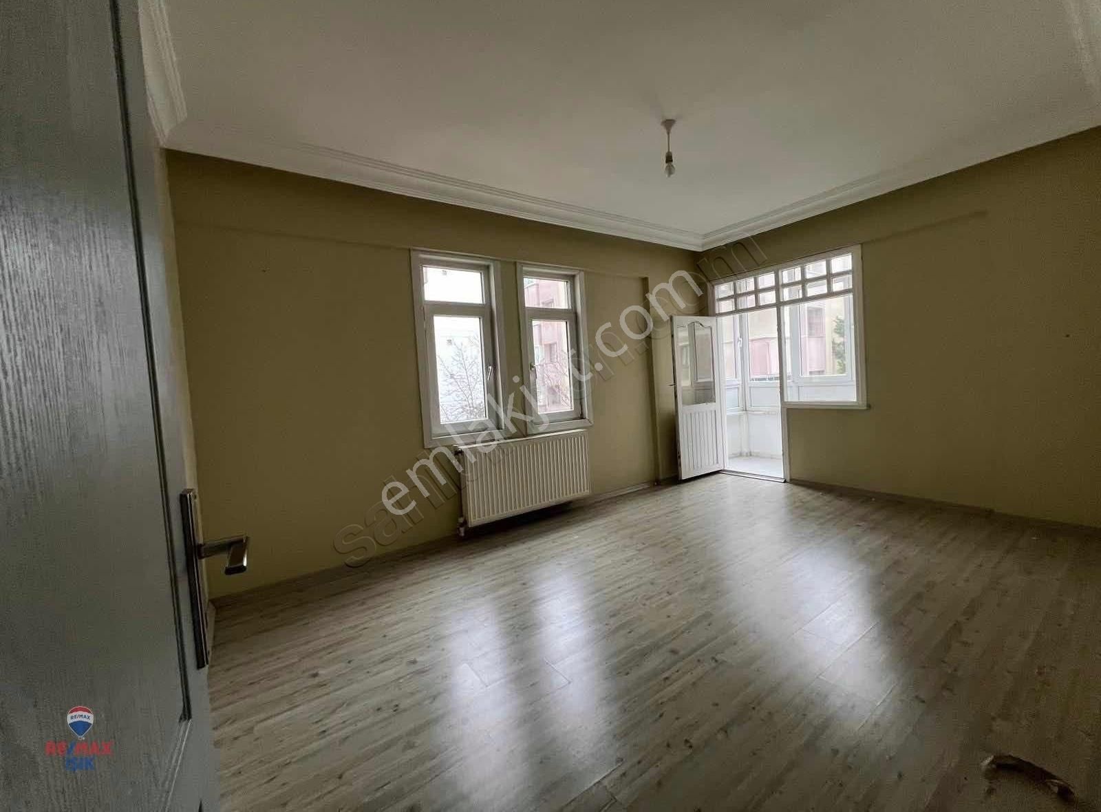 Kızılay Bulvarı Kızılay Hastanesi Yakınında Satılık 3+1 Daire - Görsel 10