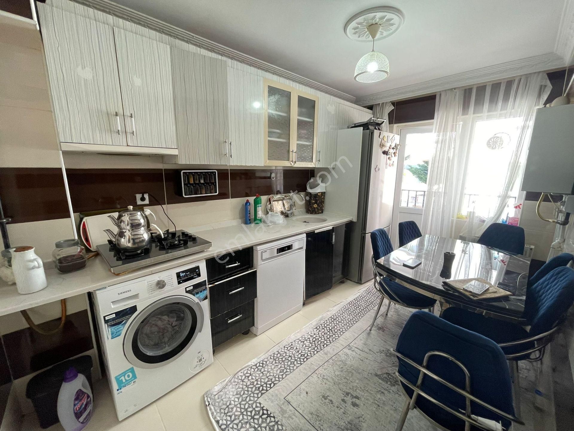 Beşikkaya'da Asansörlü 3+1 Önü Açık Satılık Yüksek Giriş !!