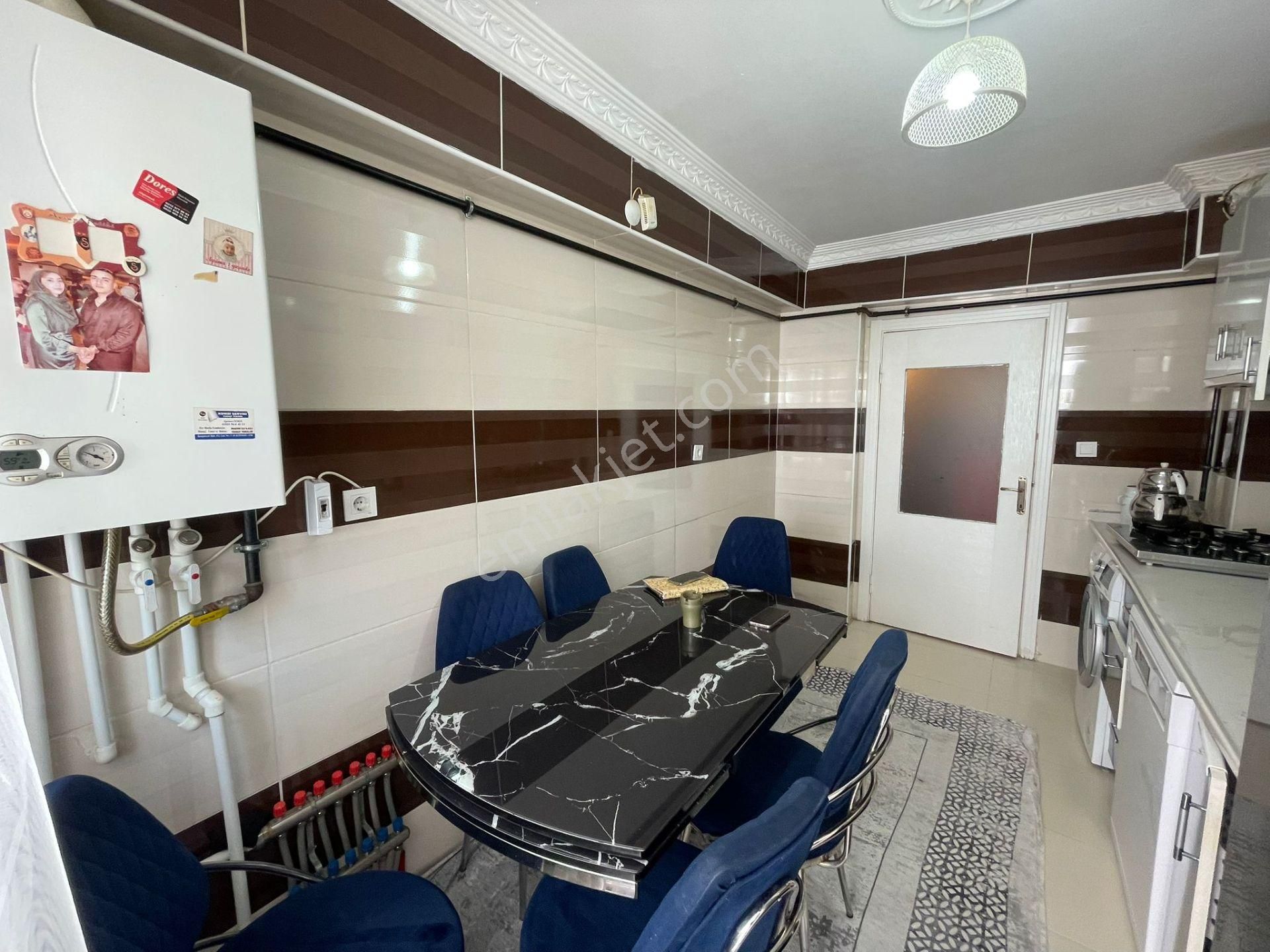 Beşikkaya'da Asansörlü 3+1 Önü Açık Satılık Yüksek Giriş !! - Görsel 7