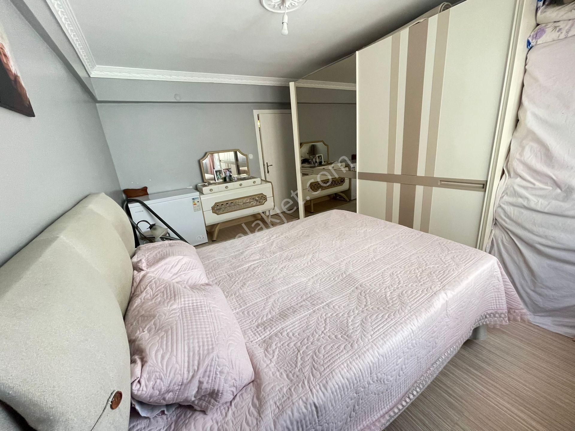 Beşikkaya'da Asansörlü 3+1 Önü Açık Satılık Yüksek Giriş !! - Görsel 12