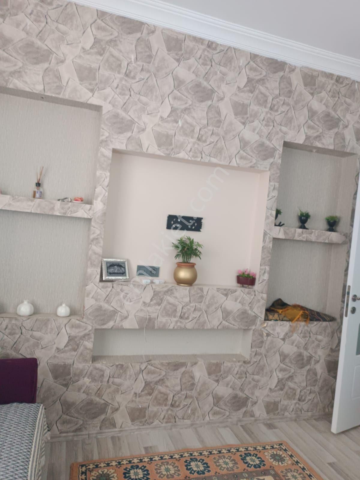 Konya Meram Çomaklı Mahallesinde 3+1 Daire 300 M2 Arsası Var - Görsel 27