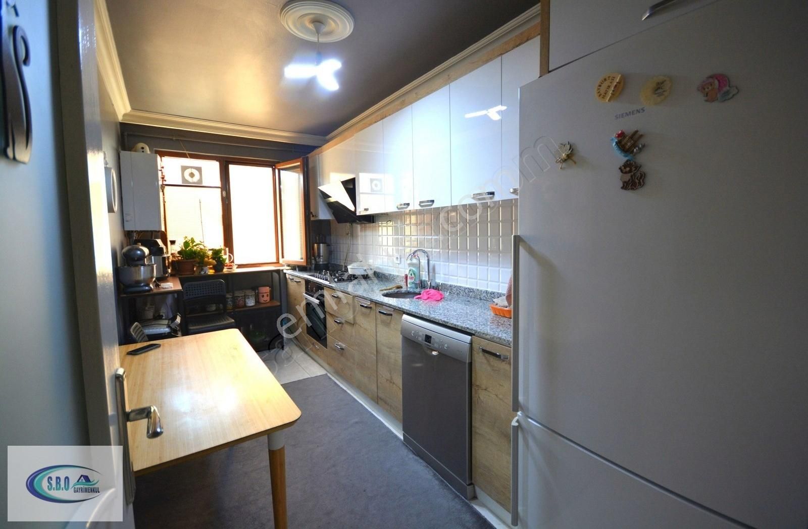 Mertoya 2 Dak Mesafede 3+1 İskanlı Geniş Çift Balk. Arakat Daire - Görsel 30